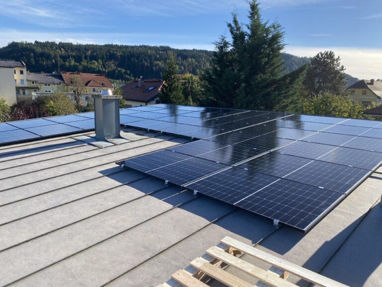 Sunny Day GmbH | Photovoltaik Komplettanbieter | Referenz